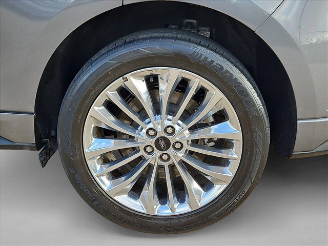 Certified 2024 Ford Edge Titanium w/ Titanium Elite Package AWD/4WD image 25