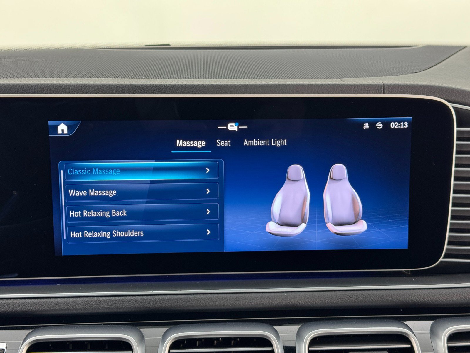Used 2024 Mercedes-Benz GLS 580 4MATIC image 31