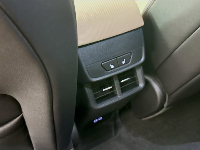 New 2026 Chevrolet Equinox ACTIV w/ Convenience Package III image 27
