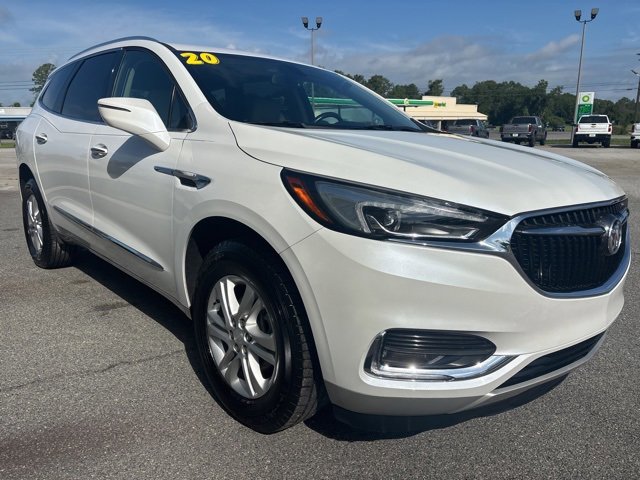 Used 2020 Buick Enclave Essence image 4