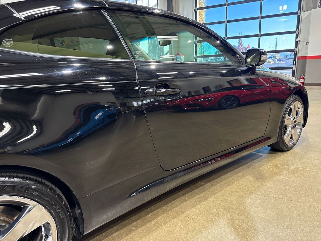 Used 2010 Lexus IS 250C image 39