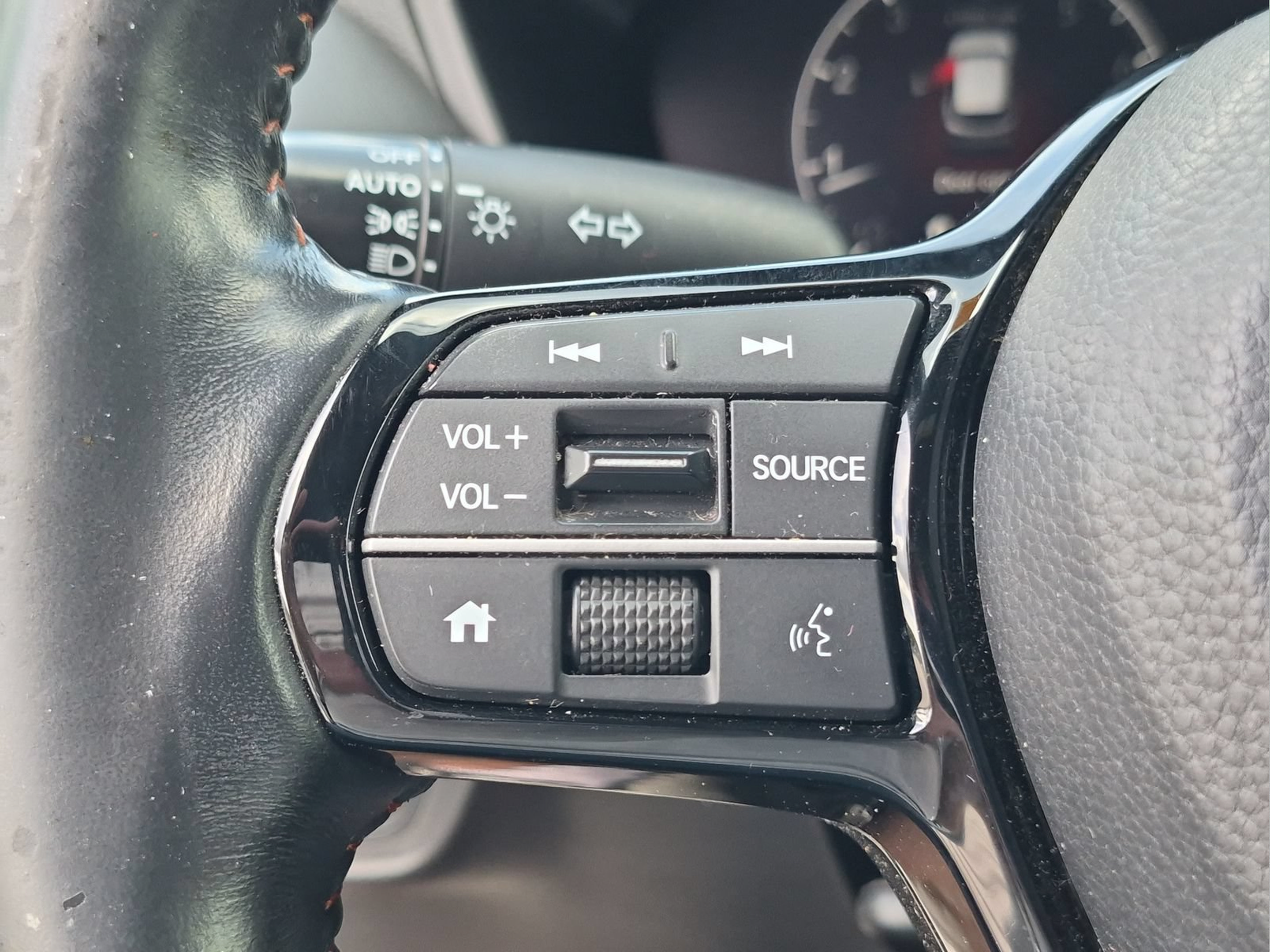 Certified 2024 Honda HR-V Sport image 13