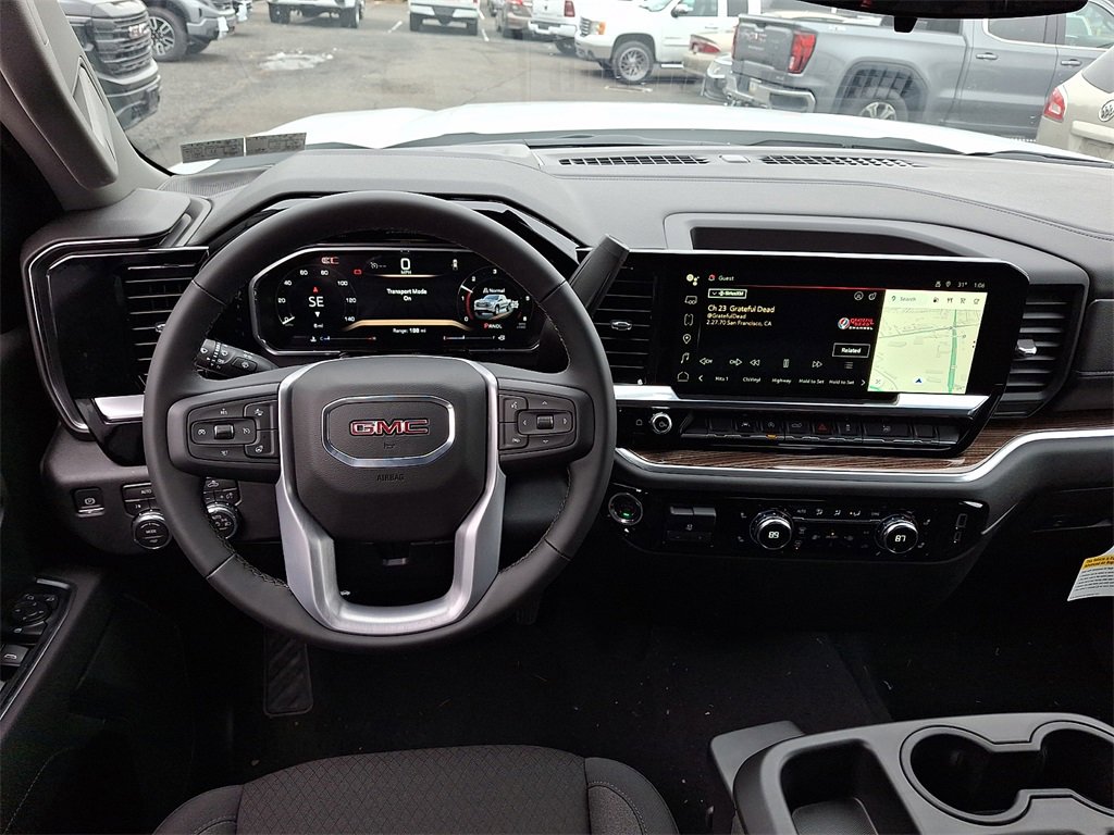 New 2026 GMC Sierra 1500 Elevation image 8