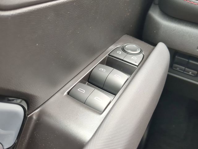 Certified 2025 Chevrolet Colorado Z71 w/ Z71 Convenience Package 2 image 24