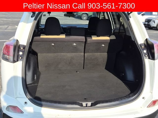 Used 2018 Toyota RAV4 XLE w/ Plus Extra Value Package FWD image 9