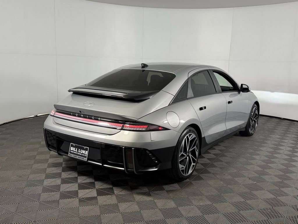 Used 2024 Hyundai Ioniq 6 SEL RWD image 11
