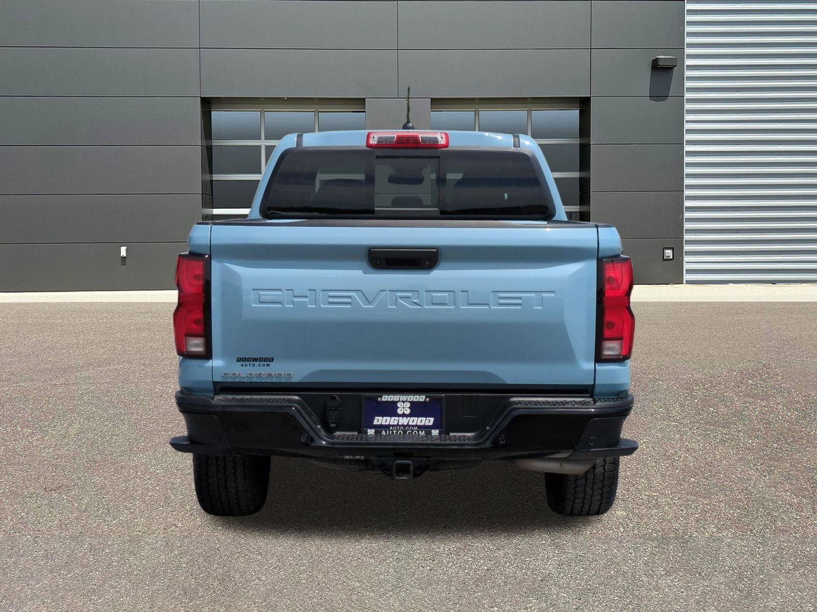 Used 2025 Chevrolet Colorado Z71 w/ Technology Package AWD/4WD image 6