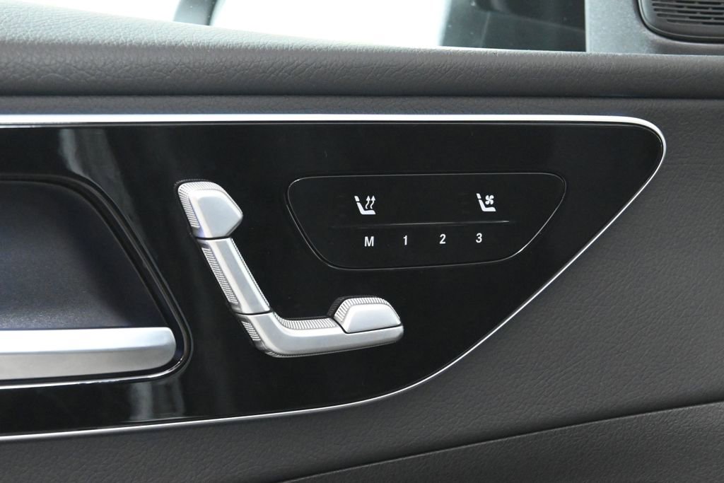 Certified 2025 Mercedes-Benz C 300 4MATIC Sedan image 29