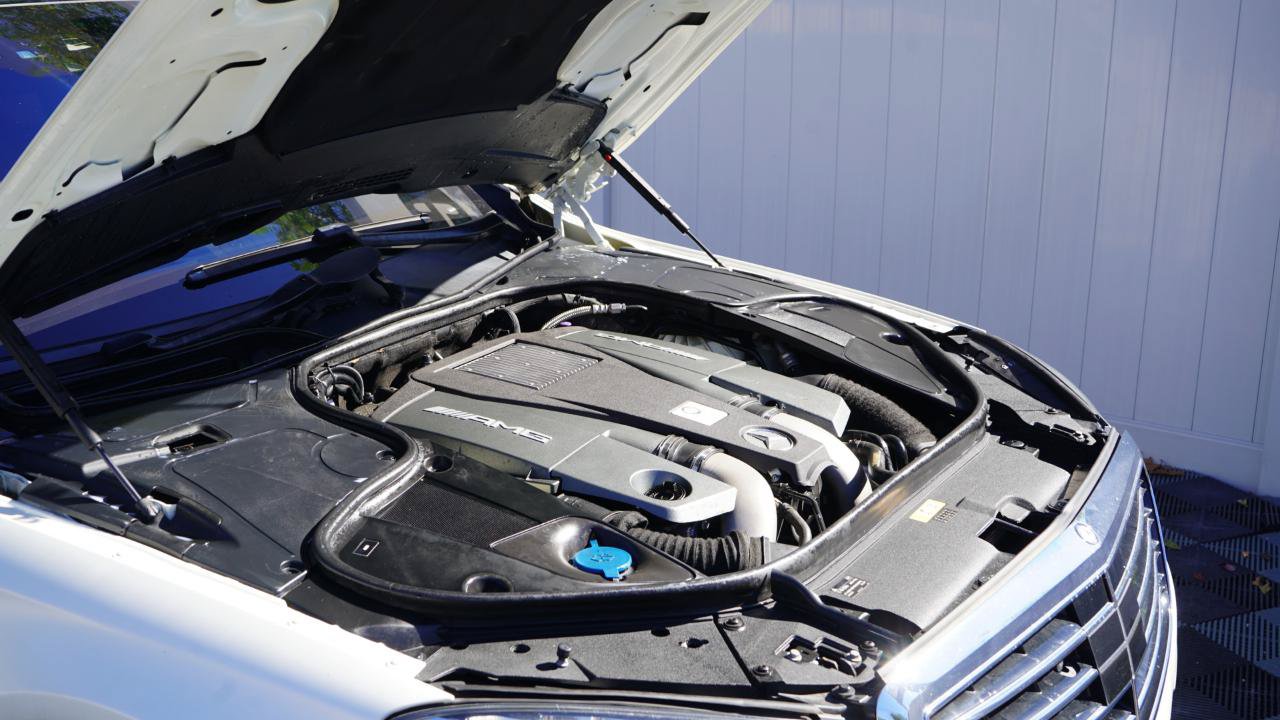 Used 2015 Mercedes-Benz S 63 AMG 4MATIC Sedan image 90