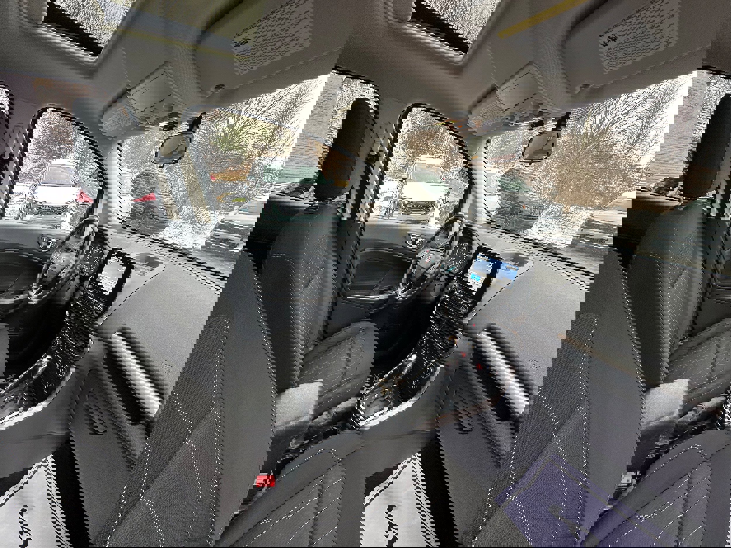 Used 2018 Ford EcoSport SE image 22