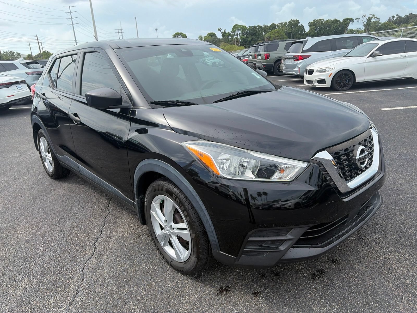 Used 2020 Nissan Kicks S