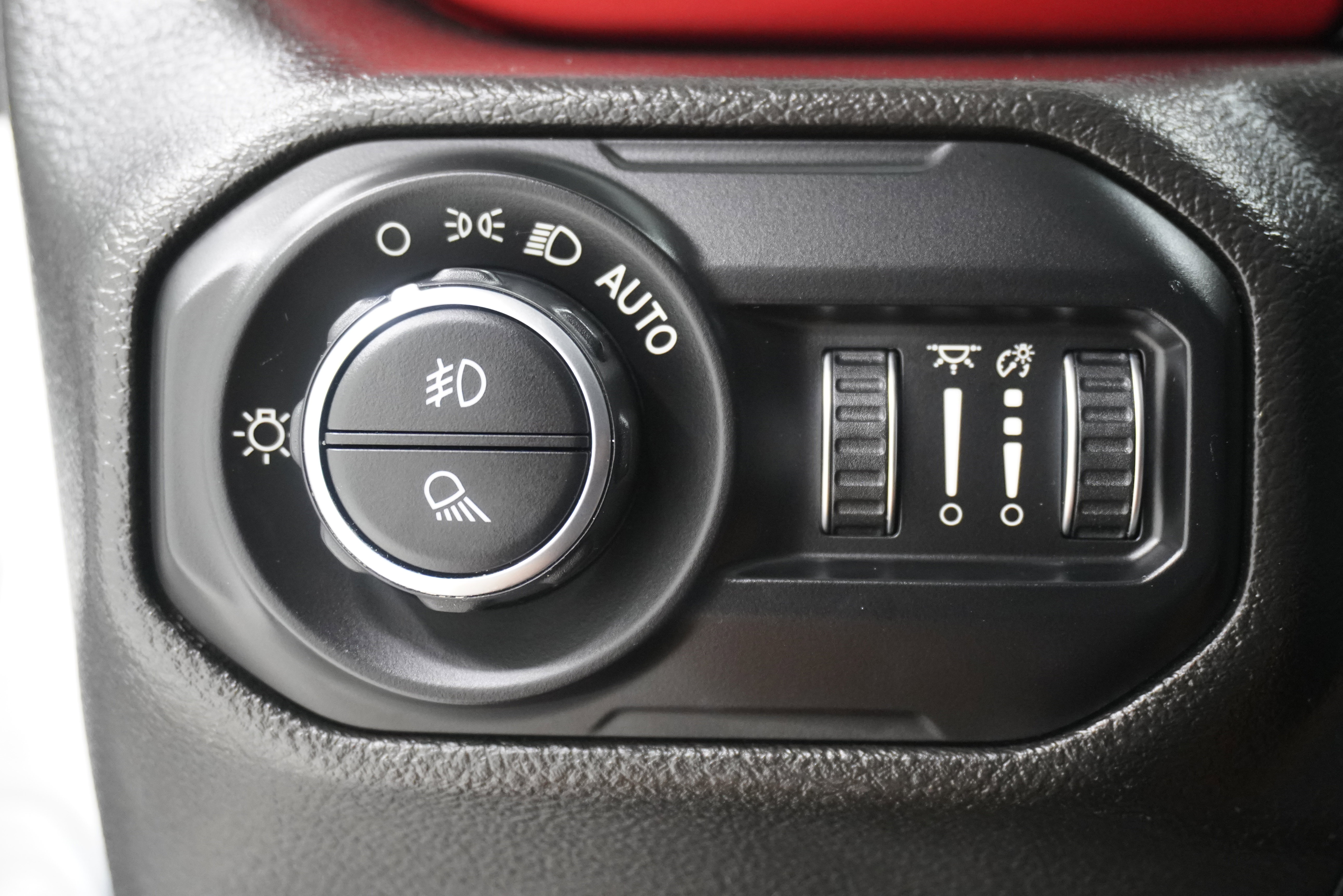 Used 2022 Jeep Gladiator Rubicon w/ LED Lighting Group AWD/4WD image 24