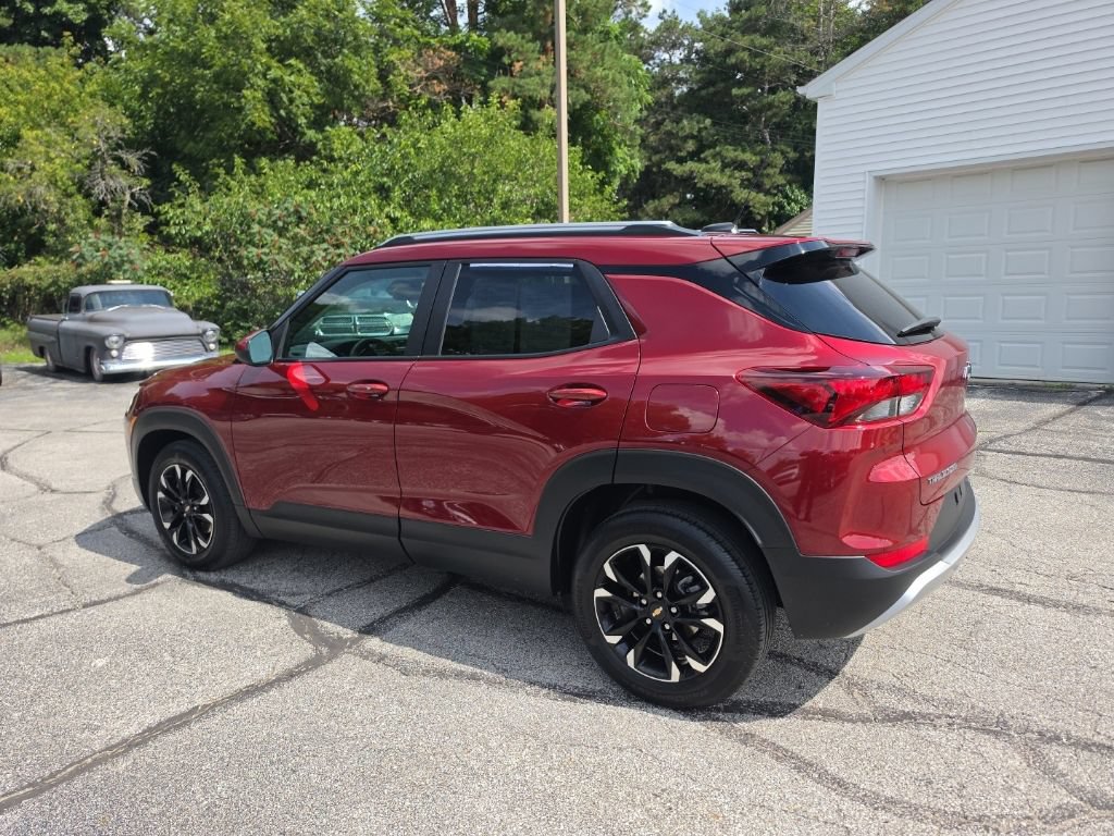 Certified 2023 Chevrolet TrailBlazer LT w/ Convenience Package FWD image 4