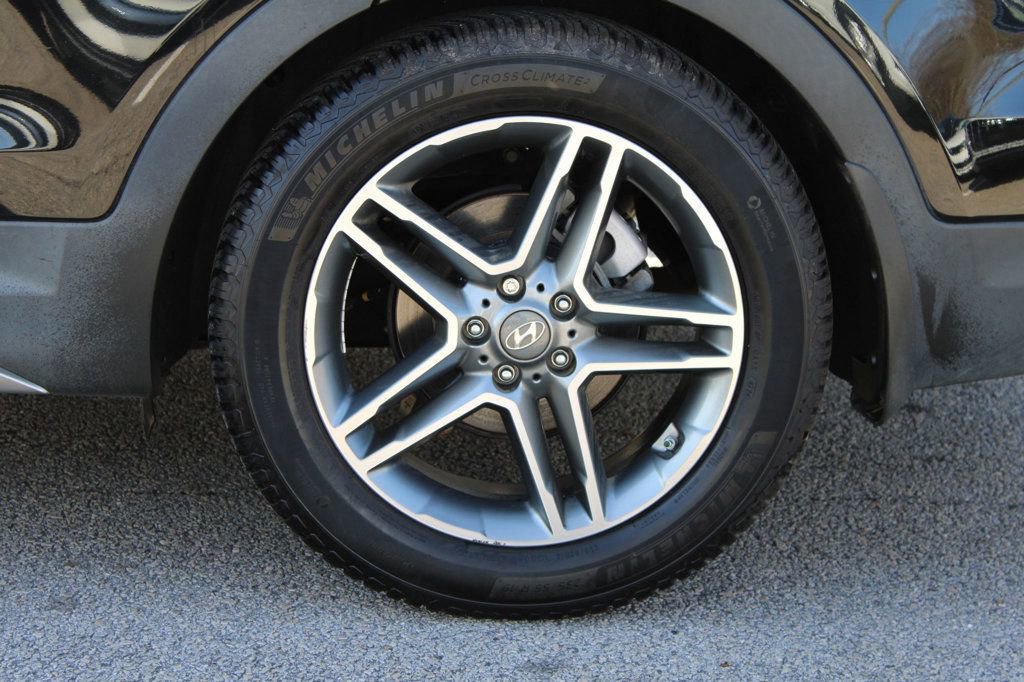 Used 2019 Hyundai Santa Fe XL image 29