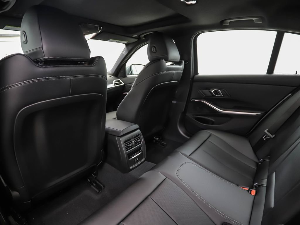 New 2026 BMW 330i xDrive Sedan w/ Premium Package image 21