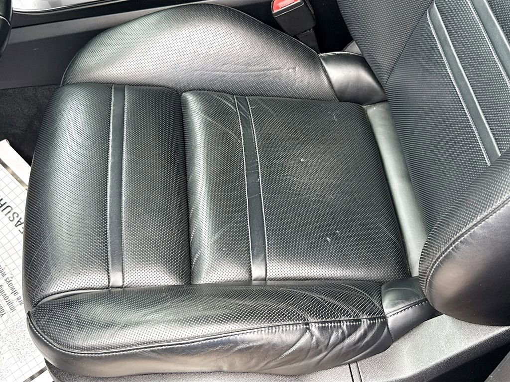 Used 2019 Porsche Cayenne Turbo w/ Premium Plus Package image 20