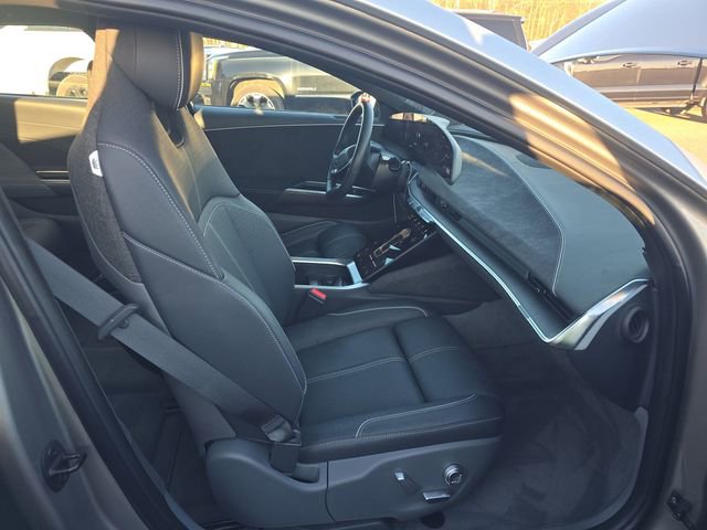 Used 2022 Lucid Air Grand Touring image 11