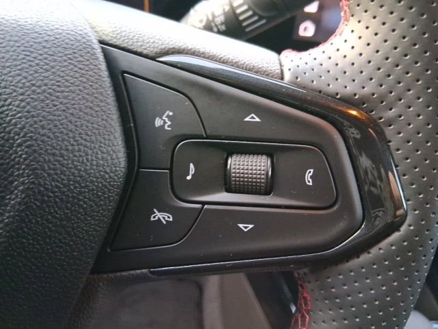 Used 2024 Chevrolet Trax RS w/ Driver Confidence Package image 15