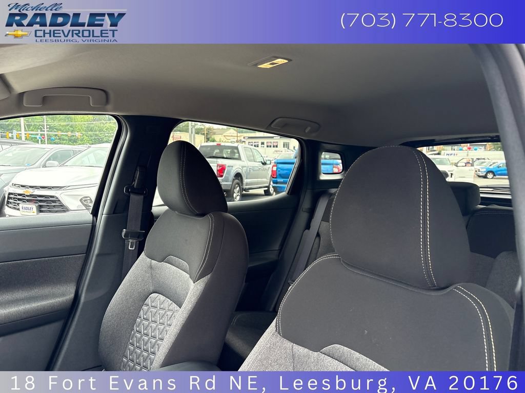 Used 2025 Nissan Kicks SV AWD/4WD video 2
