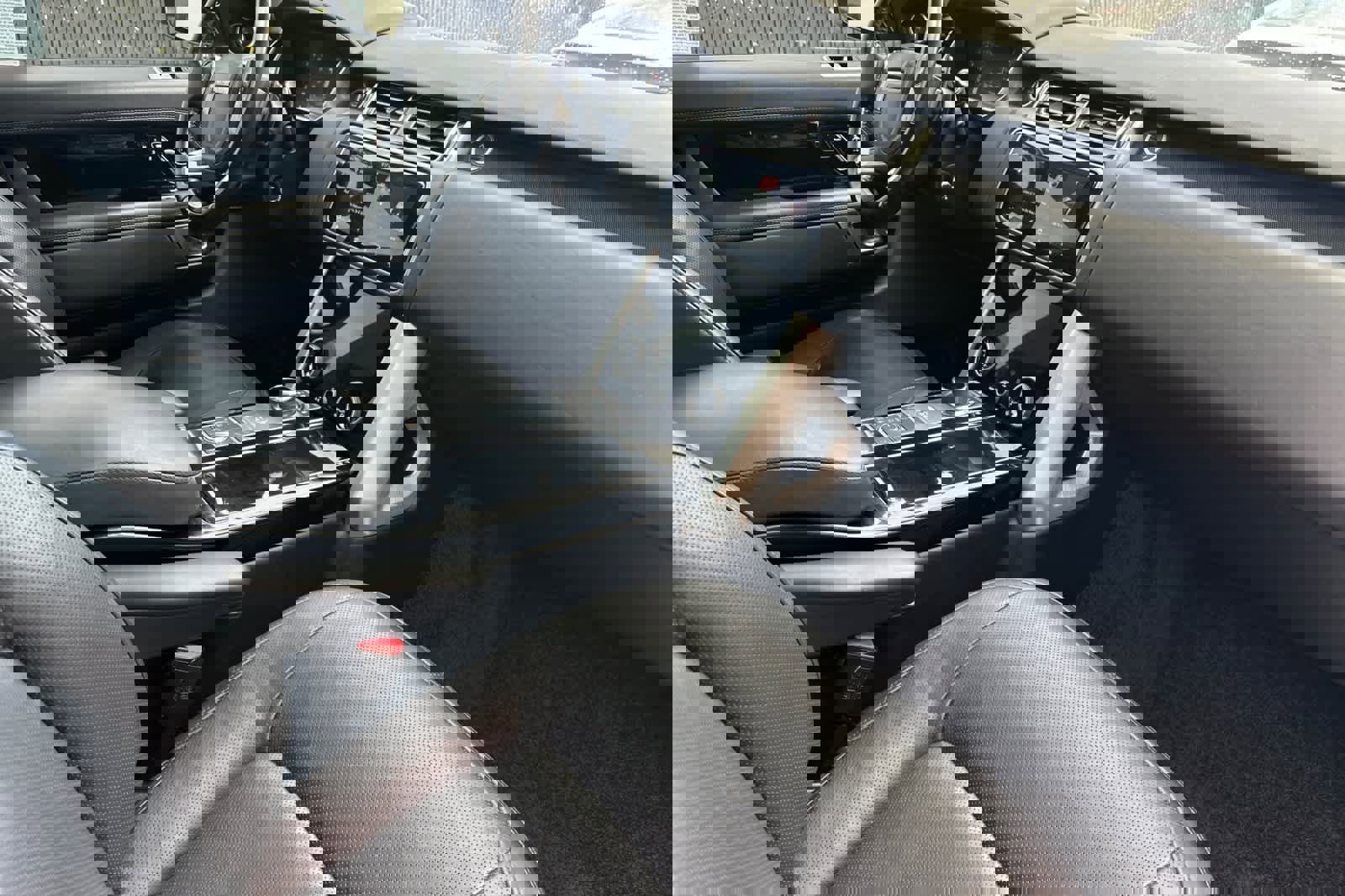 Used 2021 Land Rover Range Rover P525 Westminster Edition image 15