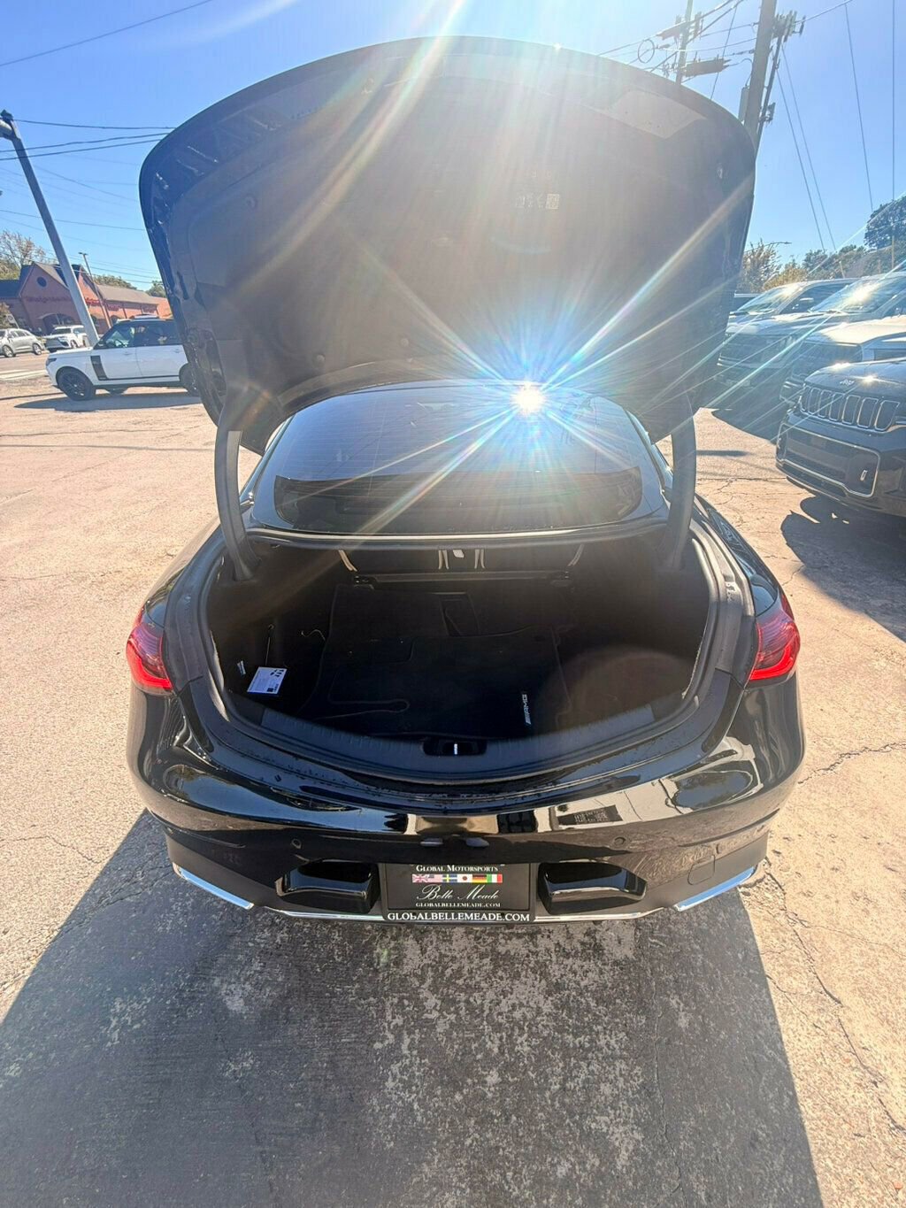 Used 2024 Mercedes-Benz CLE 300 4MATIC Coupe image 12