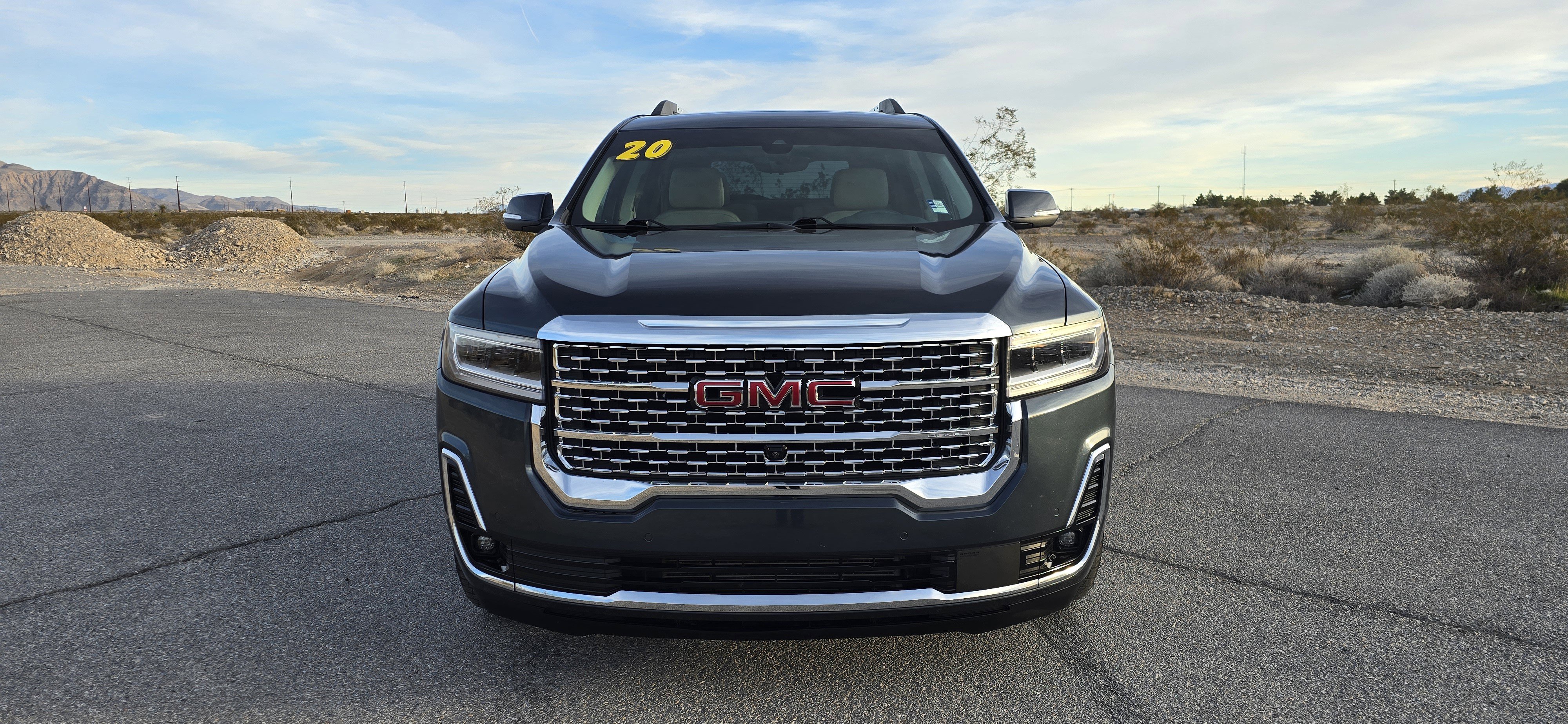 Used 2020 GMC Acadia Denali w/ Trailering Package image 2