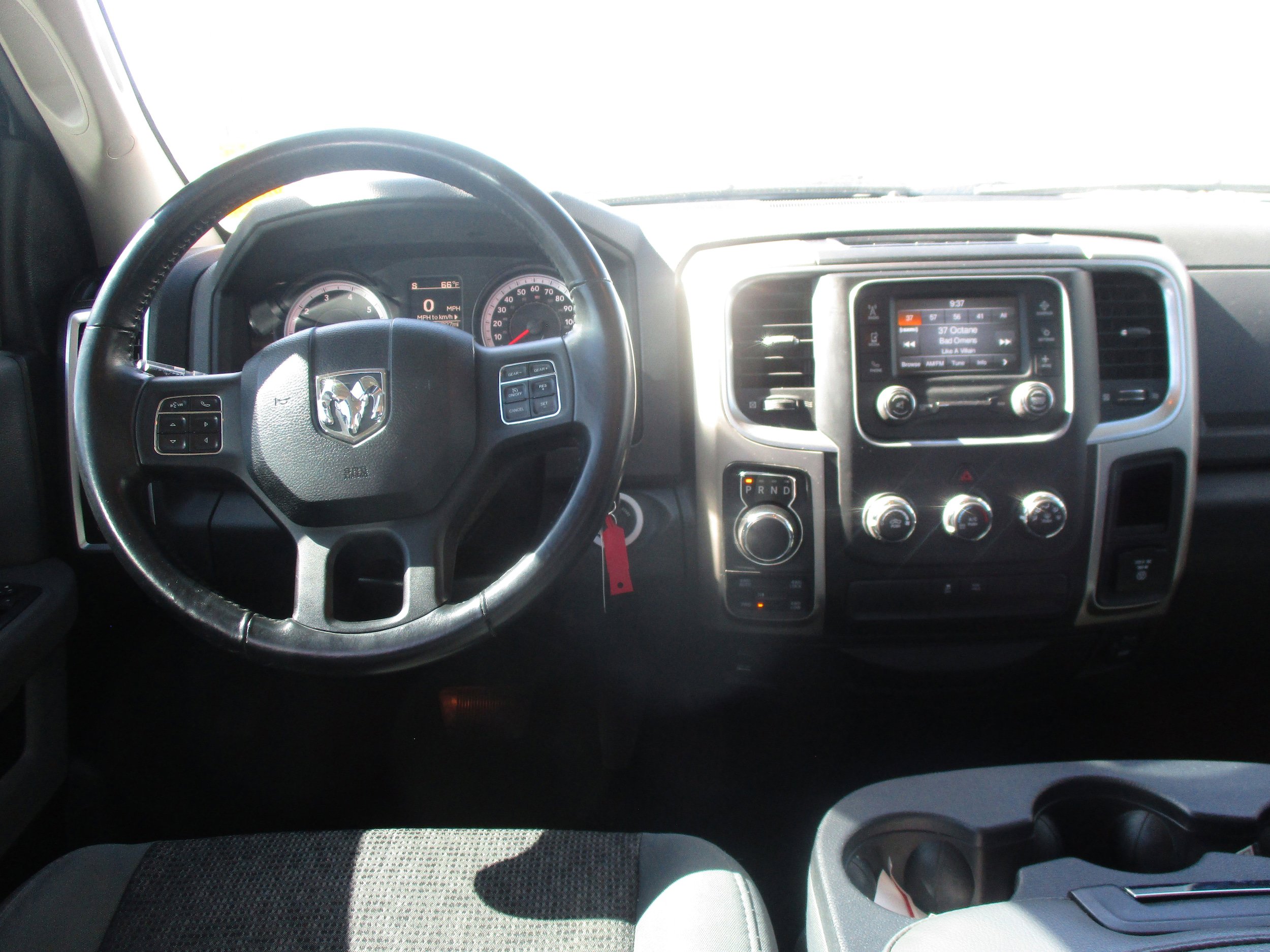 Used 2015 RAM 1500 Big Horn AWD/4WD image 9