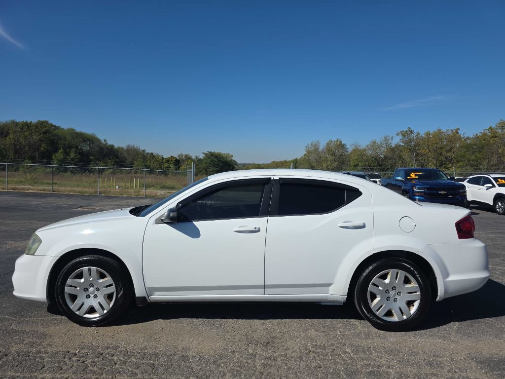 Used 2012 Dodge Avenger SE