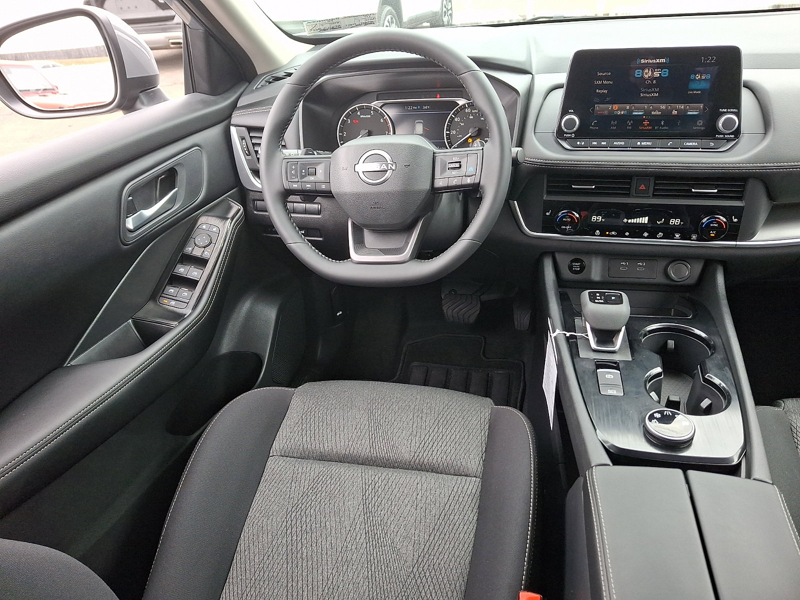 Used 2026 Nissan Rogue SV w/ Cold Weather Package AWD/4WD image 10