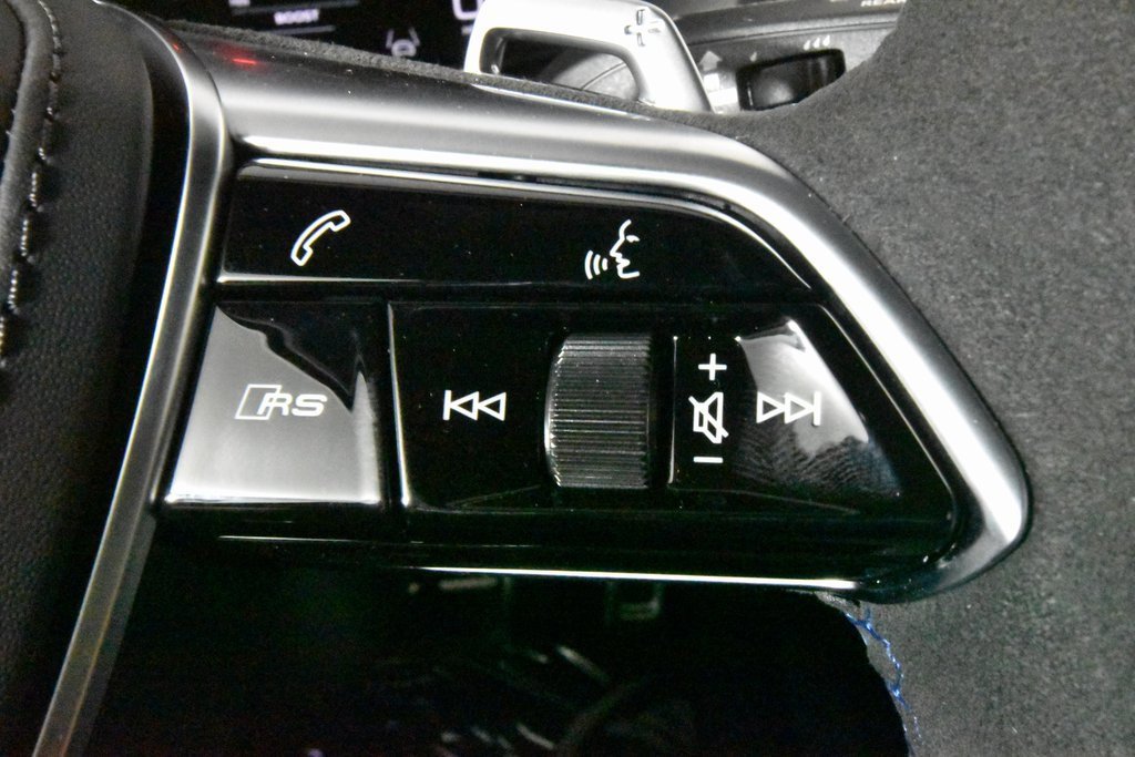 New 2025 Audi RS 6 performance image 19