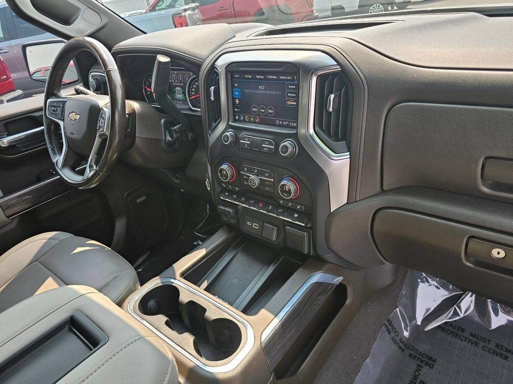 Certified 2021 Chevrolet Silverado 1500 LTZ w/ LTZ Premium Package AWD/4WD image 18