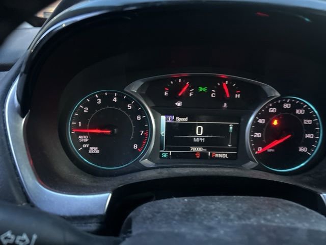 Used 2019 Chevrolet Traverse LT image 2