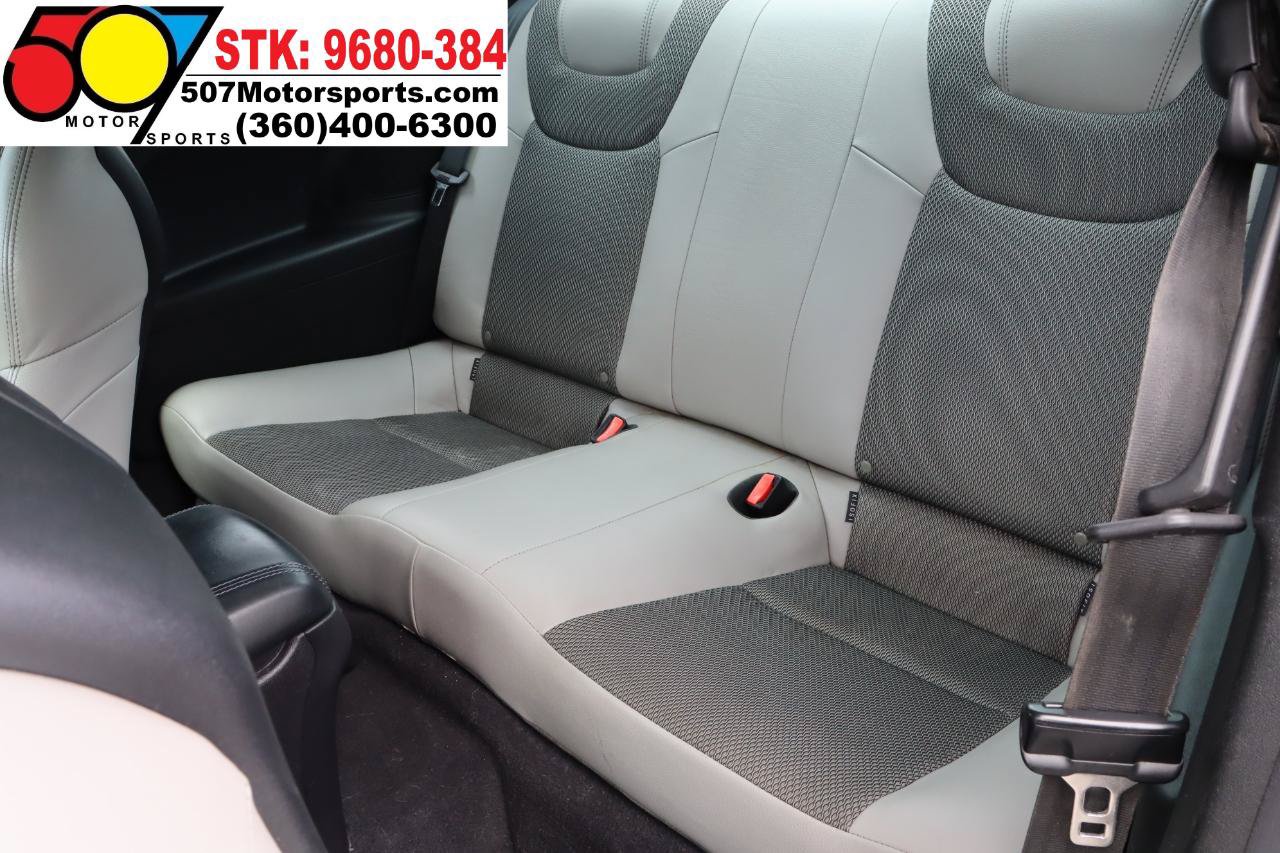 Used 2013 Hyundai Genesis 2.0T RWD image 14