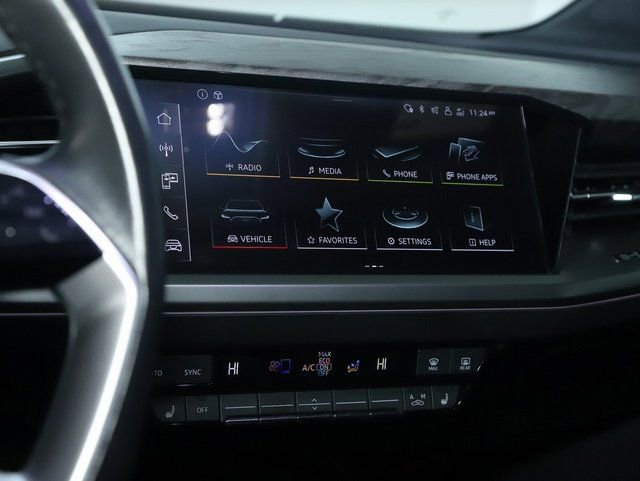 Used 2024 Audi Q4 e-tron Premium w/ Convenience Package image 25