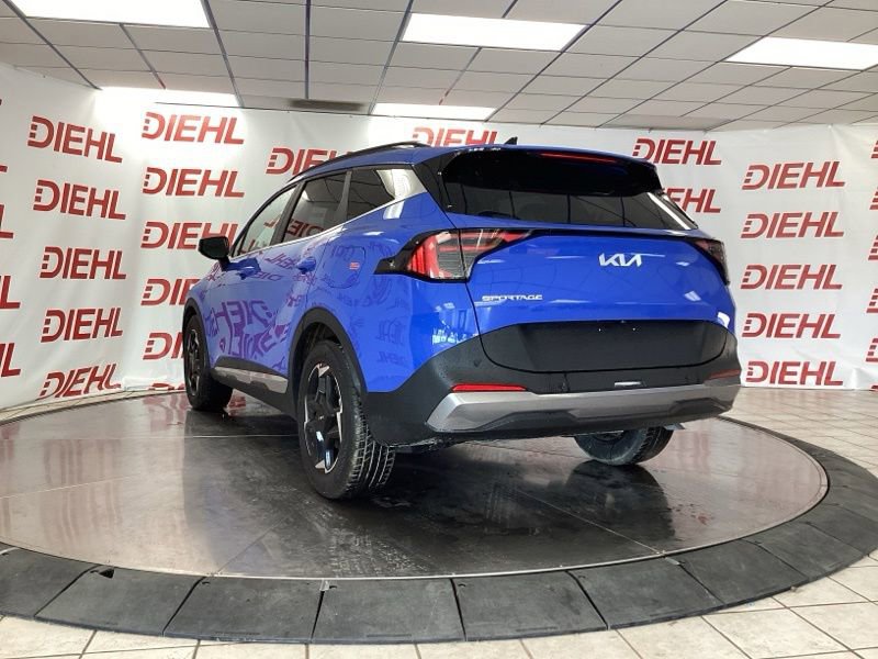 New 2026 Kia Sportage EX w/ EX Panorama Roof Package FWD image 4