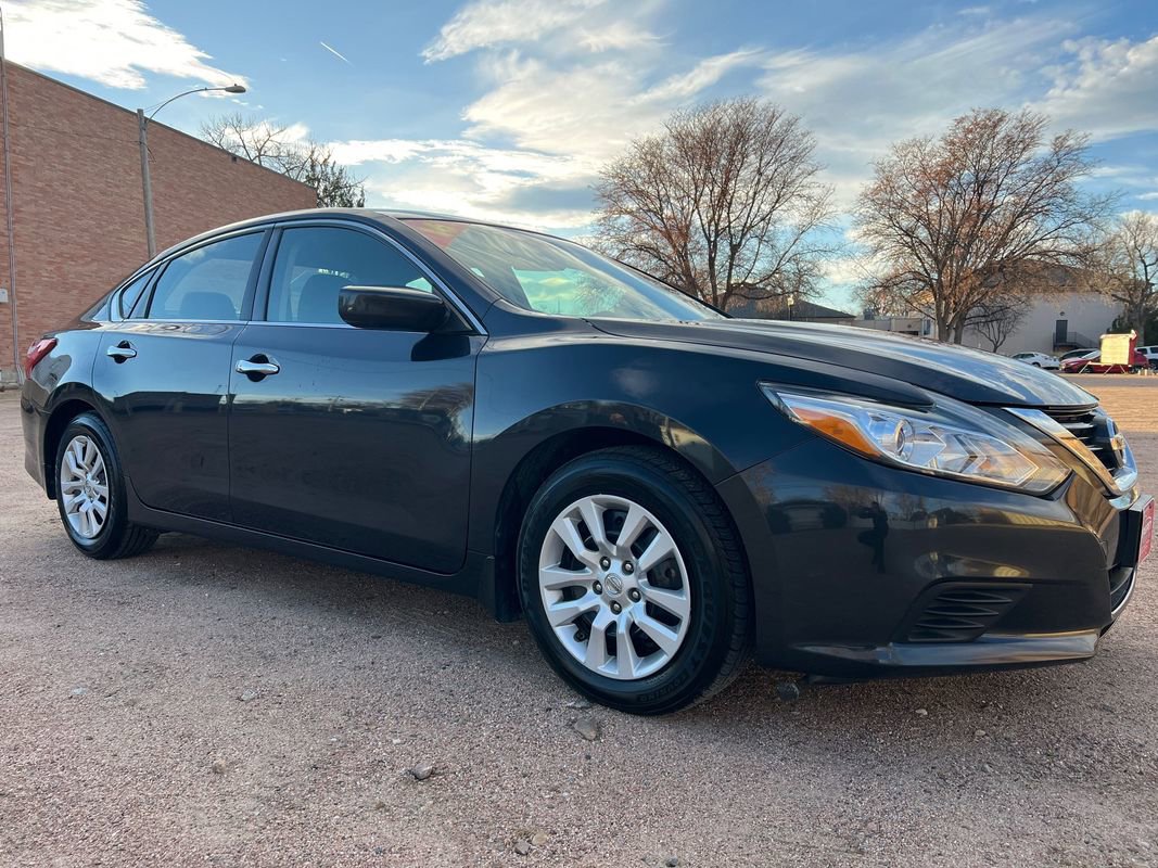 Used 2016 Nissan Altima 2.5 S w/ Power Driver Seat Package image 1