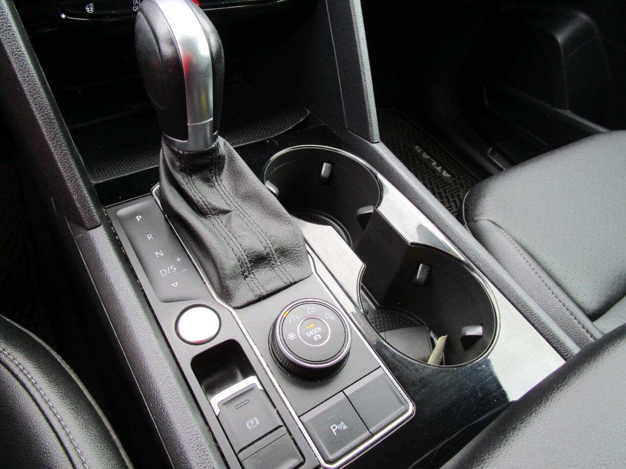 Used 2019 Volkswagen Atlas SEL image 13