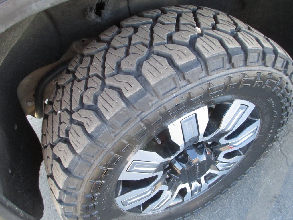 Certified 2024 GMC Sierra 3500 Denali w/ Denali Reserve Package image 13