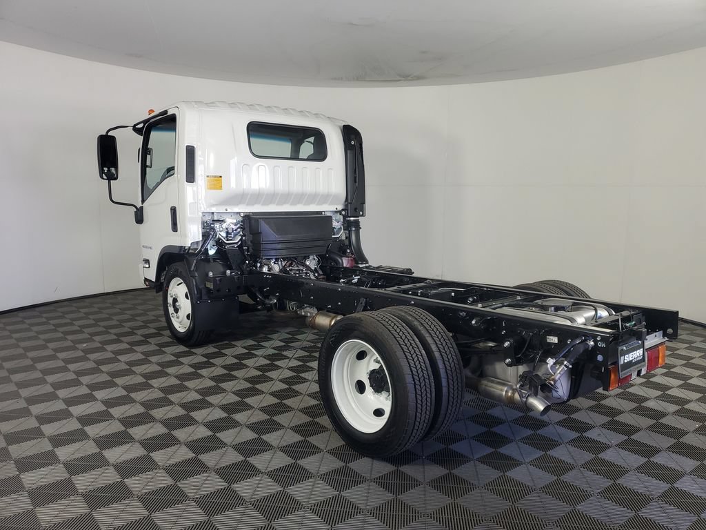 New 2026 Chevrolet Low Cab Forward RWD image 6