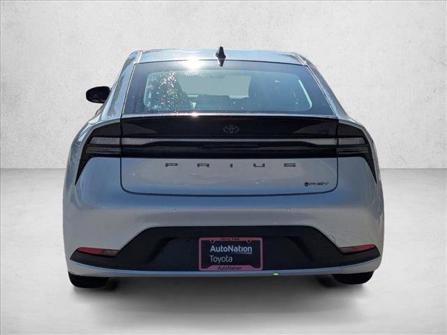 New 2026 Toyota Prius Plug-In Hybrid FWD image 7