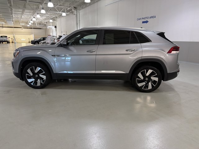 Certified 2026 Volkswagen Atlas Cross Sport SE AWD/4WD image 5
