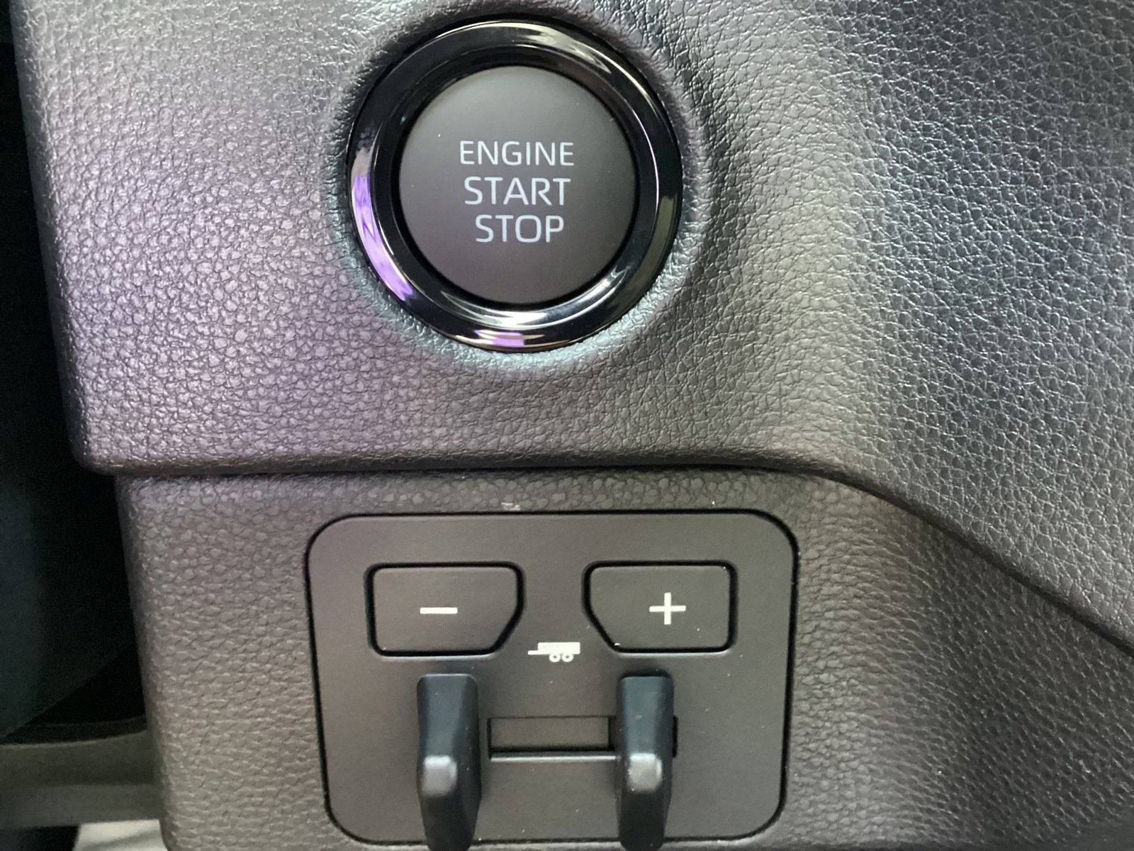 New 2025 Toyota Tundra SR5 image 37