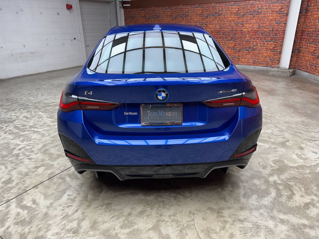 Used 2025 BMW i4 xDrive40i w/ M Sport Package AWD/4WD image 4