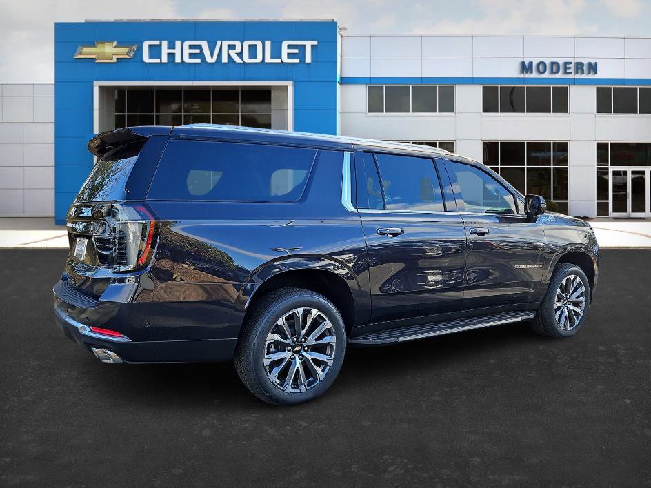 New 2026 Chevrolet Suburban High Country image 5