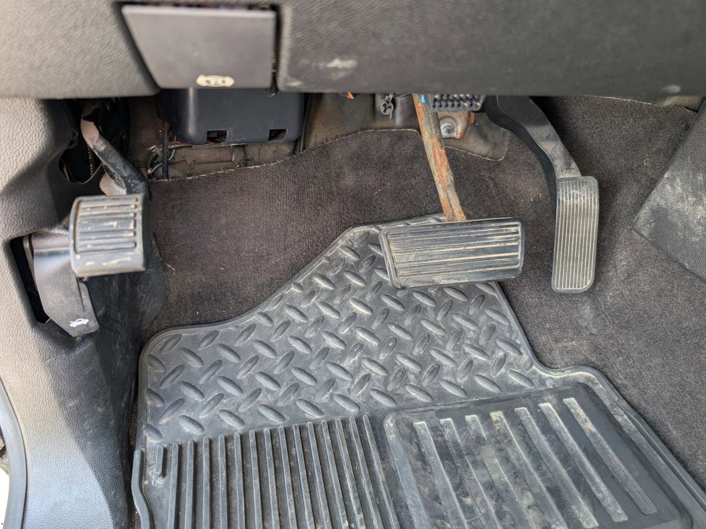 Used 2009 GMC Sierra 1500 SLE w/ Regional Value Package image 12