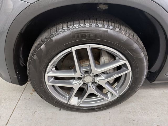 Used 2019 Mercedes-Benz GLC 300 image 27
