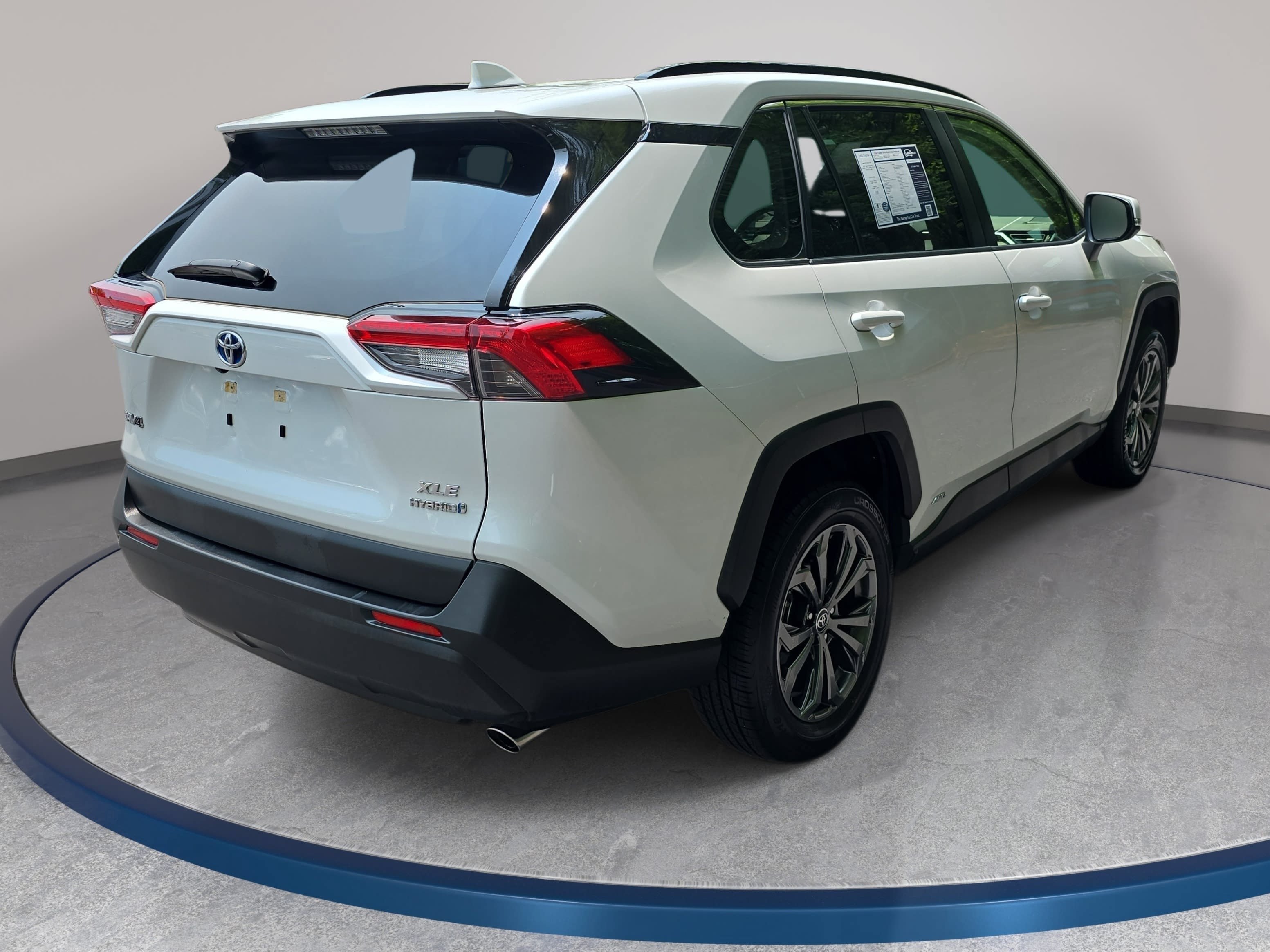 Used 2024 Toyota RAV4 XLE Premium w/ Weather Package AWD/4WD image 5
