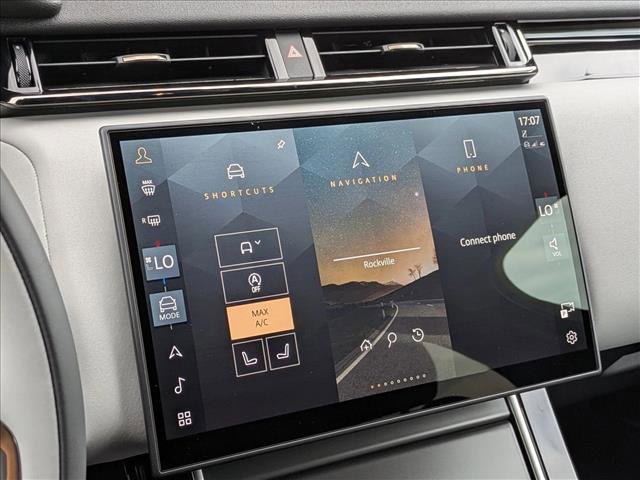 Used 2026 Land Rover Range Rover Velar S AWD/4WD image 12