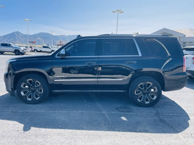Used 2019 GMC Yukon Denali image 2