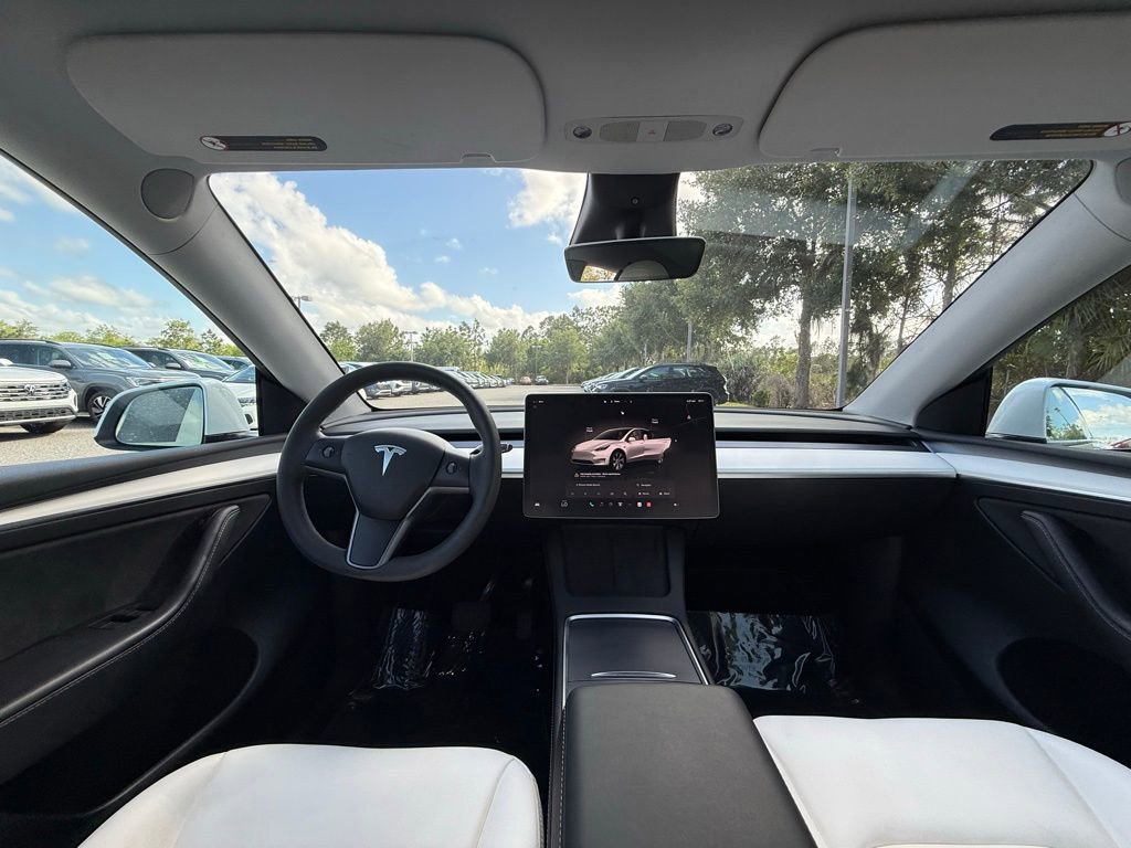 Used 2023 Tesla Model Y Long Range image 18
